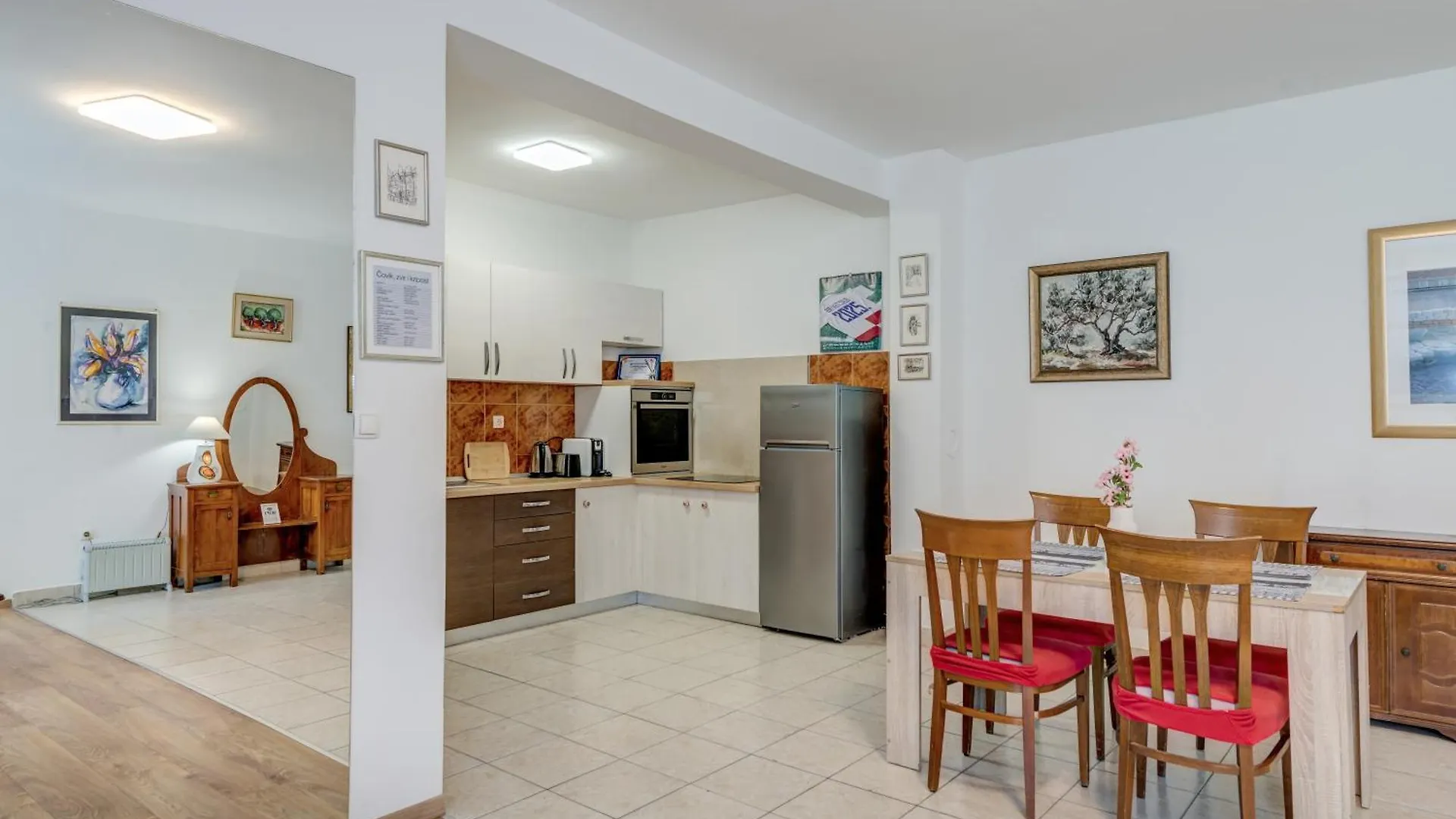 ספליט Meje Seafront Suite 0*,